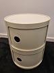 Kartell natbord
Kr. 650,-