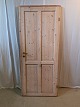 Dør med karm    
   Kr. 400,-