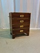 Kommode 
 Kr. 850,-